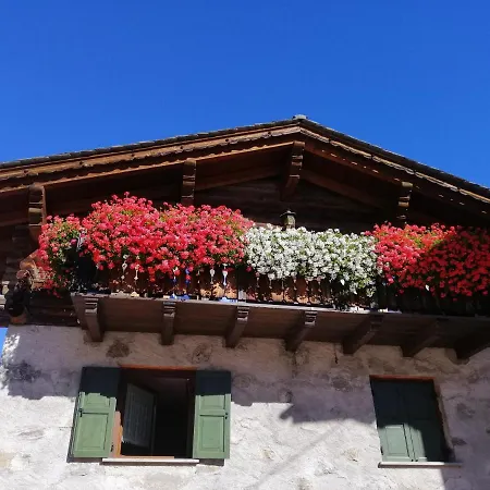 Casa Laura Isolaccia